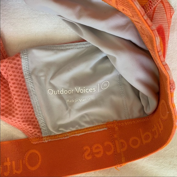 Outdoor Voices RARE Set in Grapefruit Helios - Picture 4 of 5